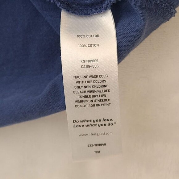 Life Is Good Womens Navy Blue V-Neck T-Shirt With Patriotic Daisy Graphic Small - Picture 4 of 8